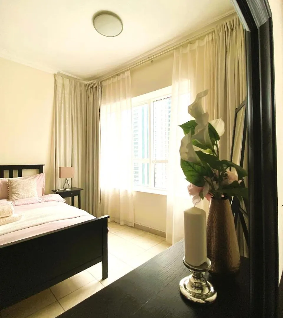Delux Studio Apartment Dubai Marina The Bay 5 Min Beach Jbr & 3 Min To Tram Station United Arab Emirates
